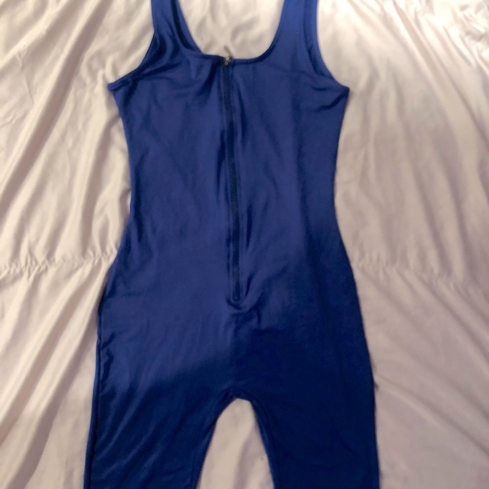 Jumpsuit with zipper